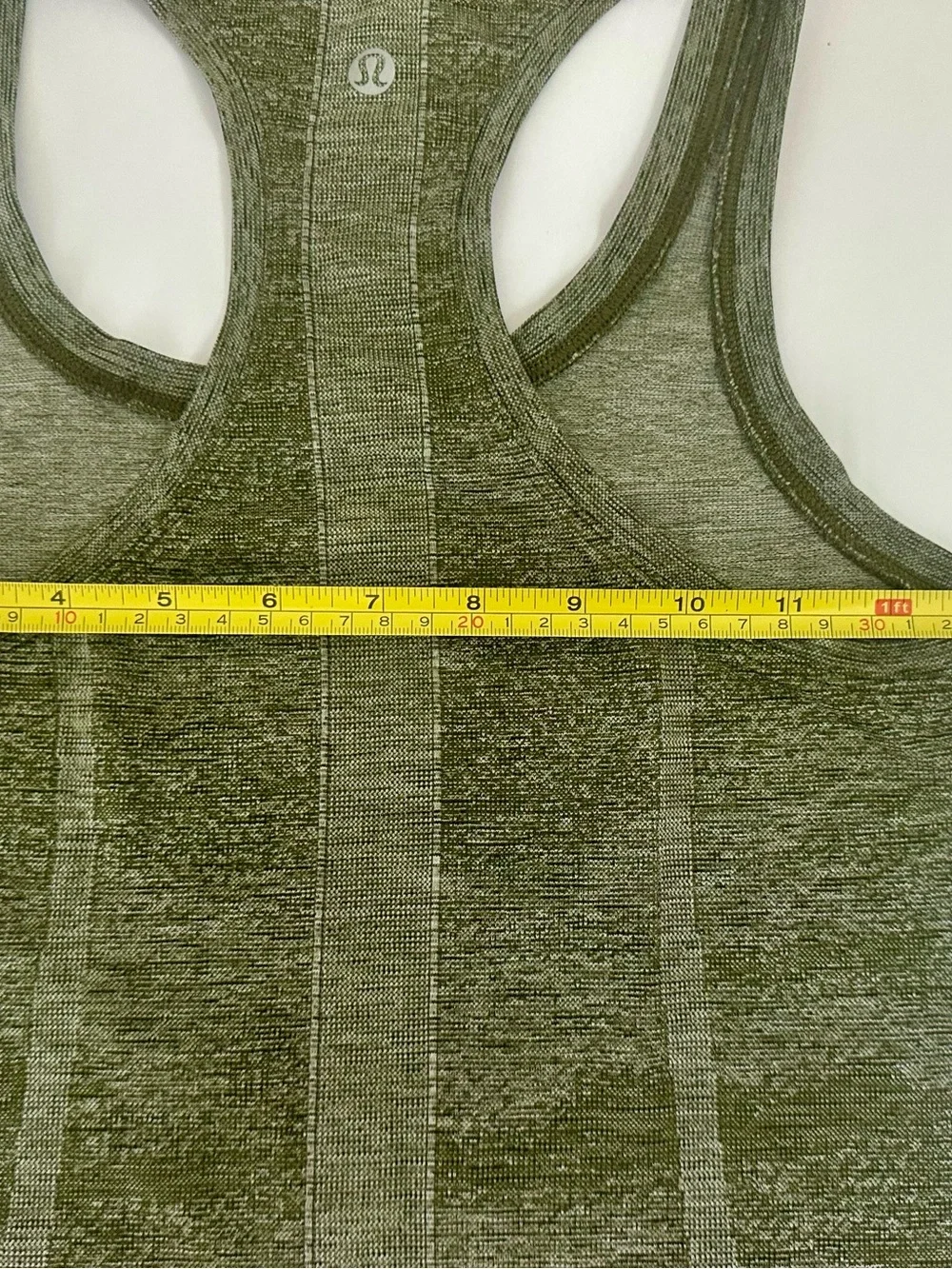 Lululemon Swiftly Tech Racerback Tank XS/4 Olive Green Seamless Lightweight EUC